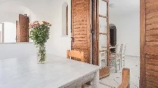 Depis Economy & 2* Naxos City