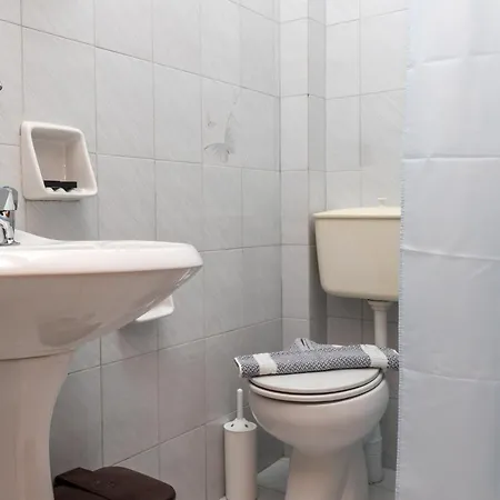 Depis Economy & 公寓式酒店 Naxos City